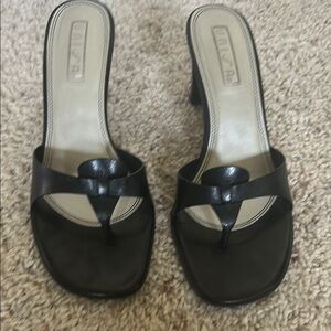 Unisa Black Heeled Shoes Elegant Design